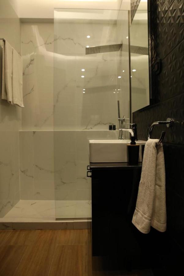Super Stylish Apartments In The Heart Of Athens! Екстериор снимка