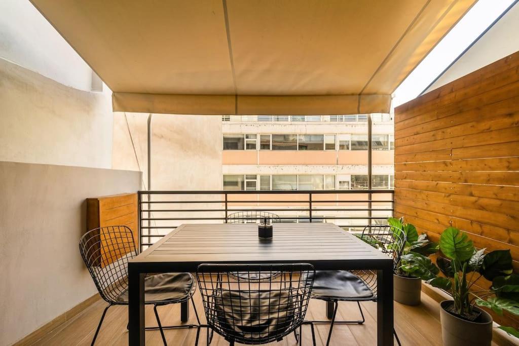 Super Stylish Apartments In The Heart Of Athens! Екстериор снимка
